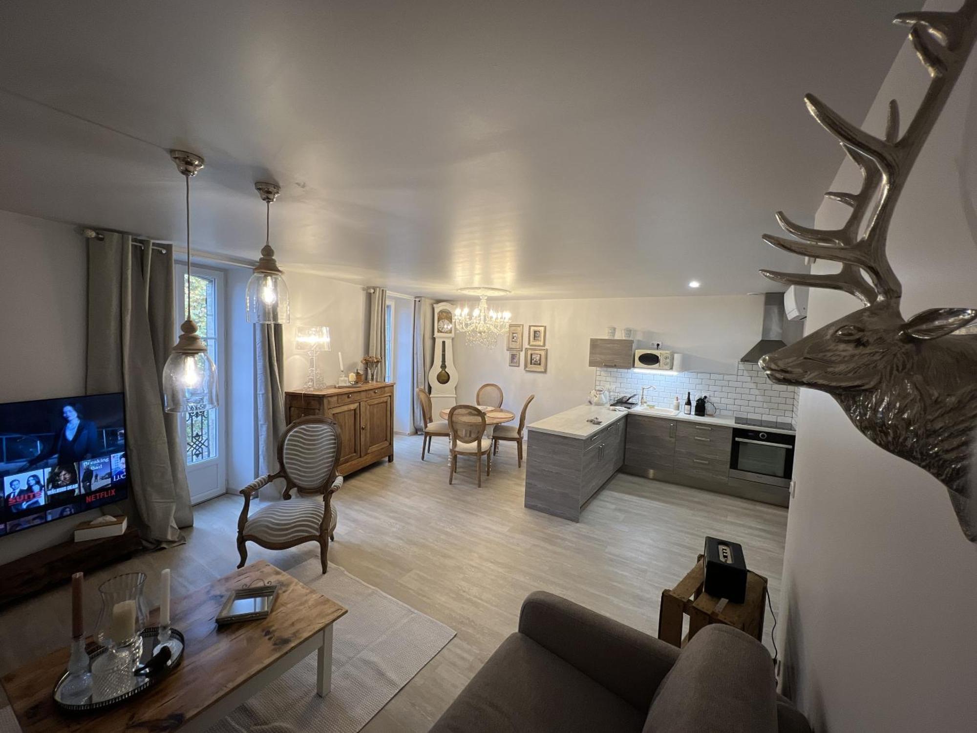 Babolene Shabby Suite Villefranche-de-Rouergue Quarto foto